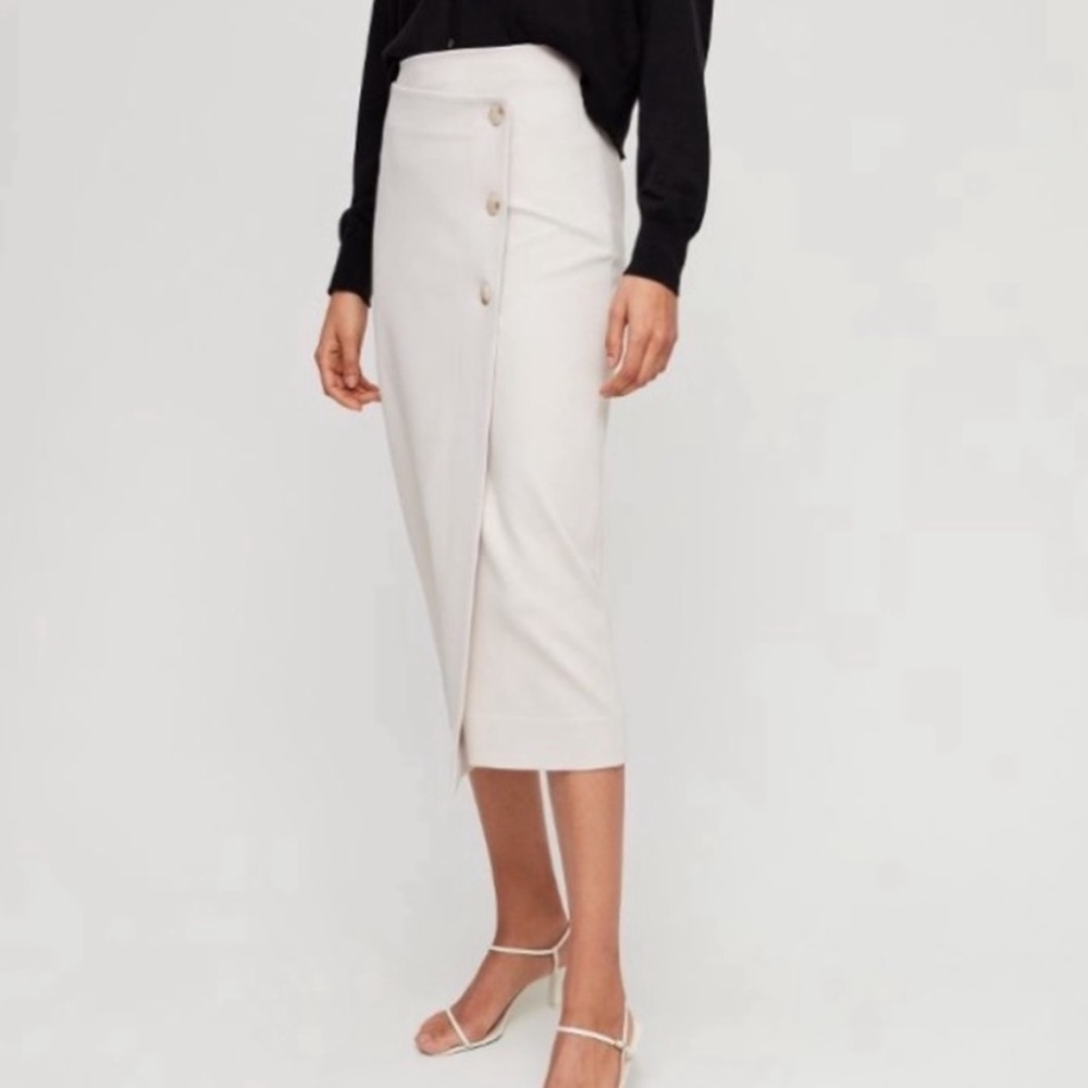 NWT Babaton Aritzia Billy Asymmetrical Light Button Skirt
